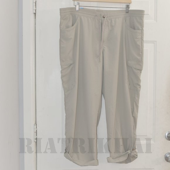 XXL GREY NWT Columbia Ladies' Roll Up Pant UPF 30 Sun Protection Cargo Pockets - Picture 2 of 9